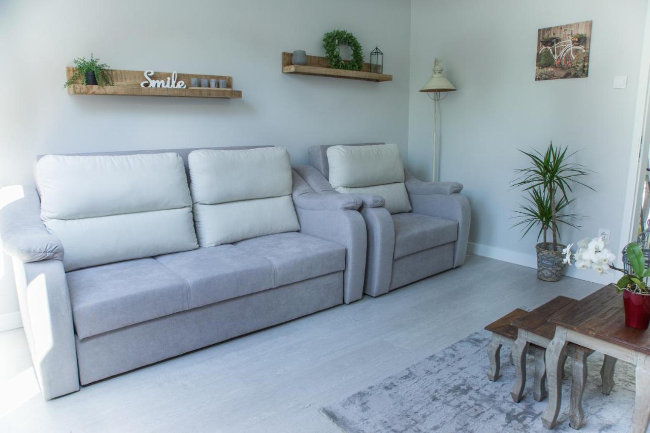 Farmhouse Apartman Apartment Егер Екстериор снимка